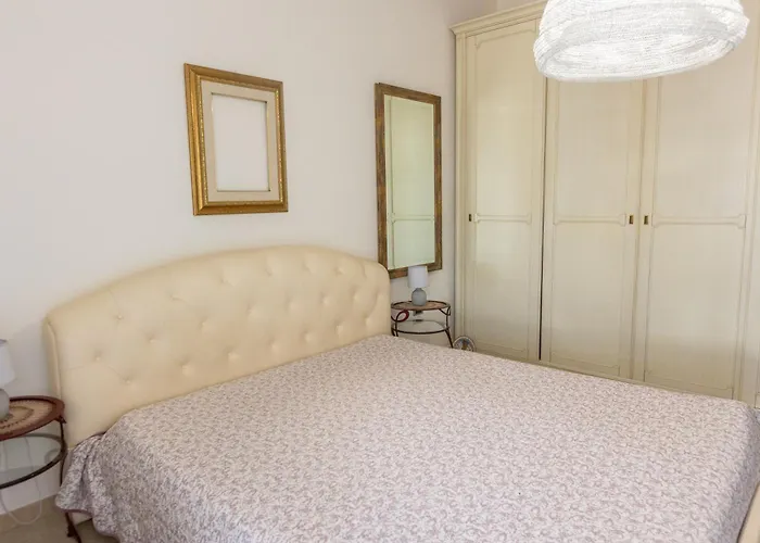 Il Salento Di Socrate E Socrata Bed and breakfast Ugento