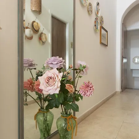 Il Salento Di Socrate E Socrata * Ugento